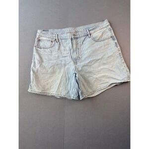 American Eagle Relaxed Short Light Wash Denim High Rise Women Size 18 Blue